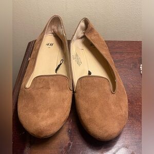 H&M BROWN FLATS SIZE 7